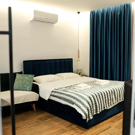 Velvet By Dove * Tirana