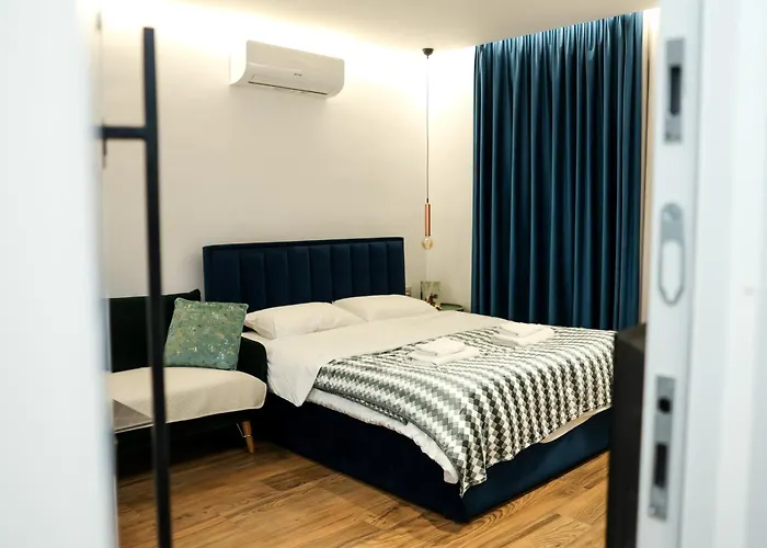 Velvet By Dove * Tirana