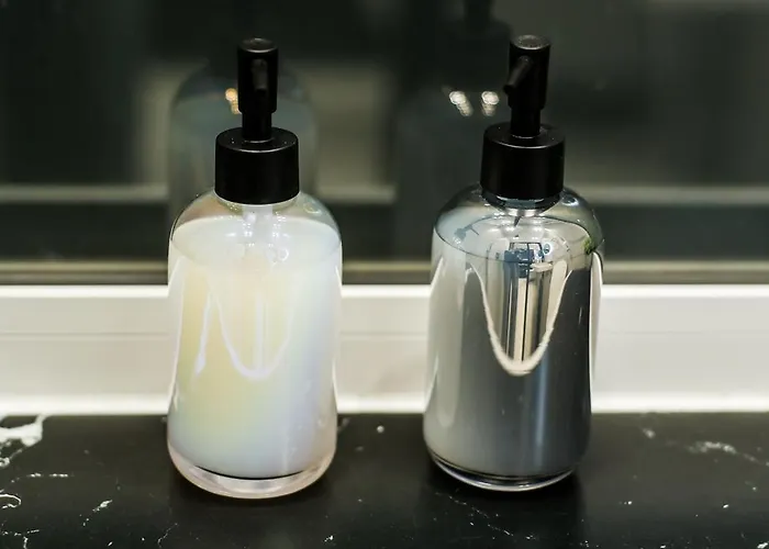 Apartment Velvet By Dove *